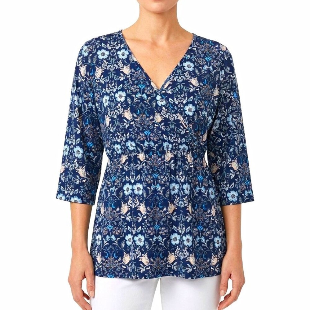 Chicwe Womens Top Blouse 4X Blue Floral Empire elasic Waist V-Neck half Slv NWT